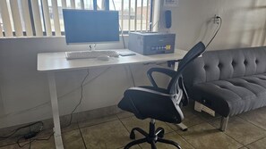 Business centre - Budgetel Inn and Suites (Fort Scott)