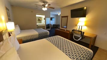 Habitación doble familiar de uso individual | 1 habitación, escritorio, wifi gratis y ropa de cama