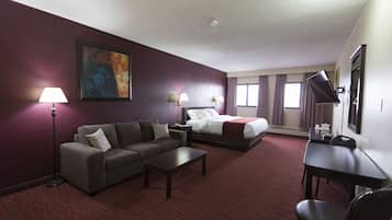 King Room | Rúmföt af bestu gerð, dúnsængur, rúm með „pillowtop“-dýnum, skrifborð