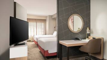 Egyptian cotton sheets, premium bedding, pillow-top beds, in-room safe