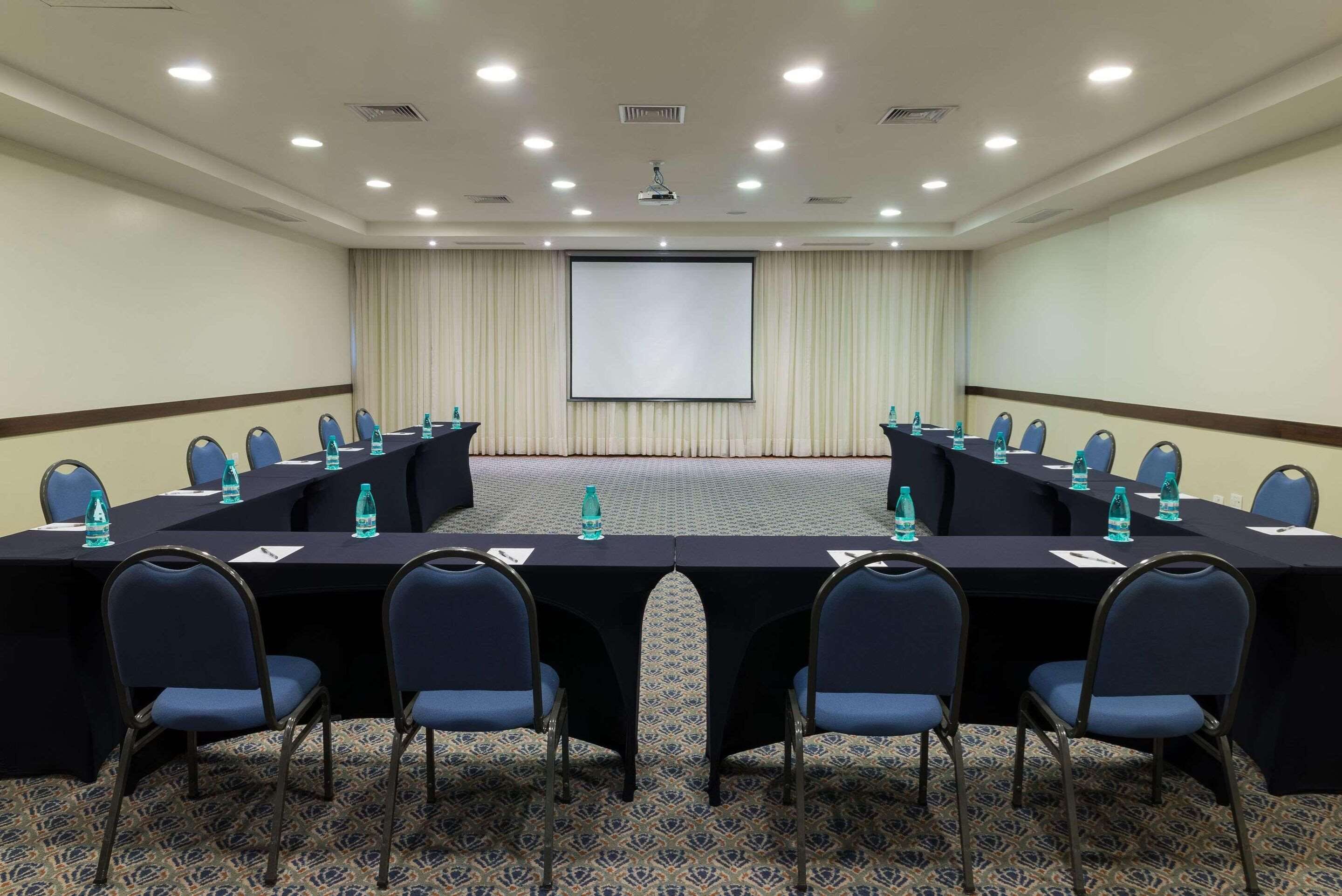 Foto - Radisson Hotel Curitiba