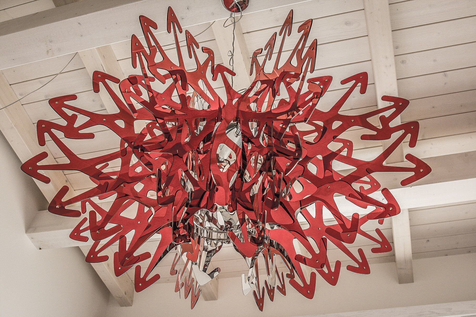 deluxe room, pool view | 1 bedroom, in-room safe, desk, soundproofing