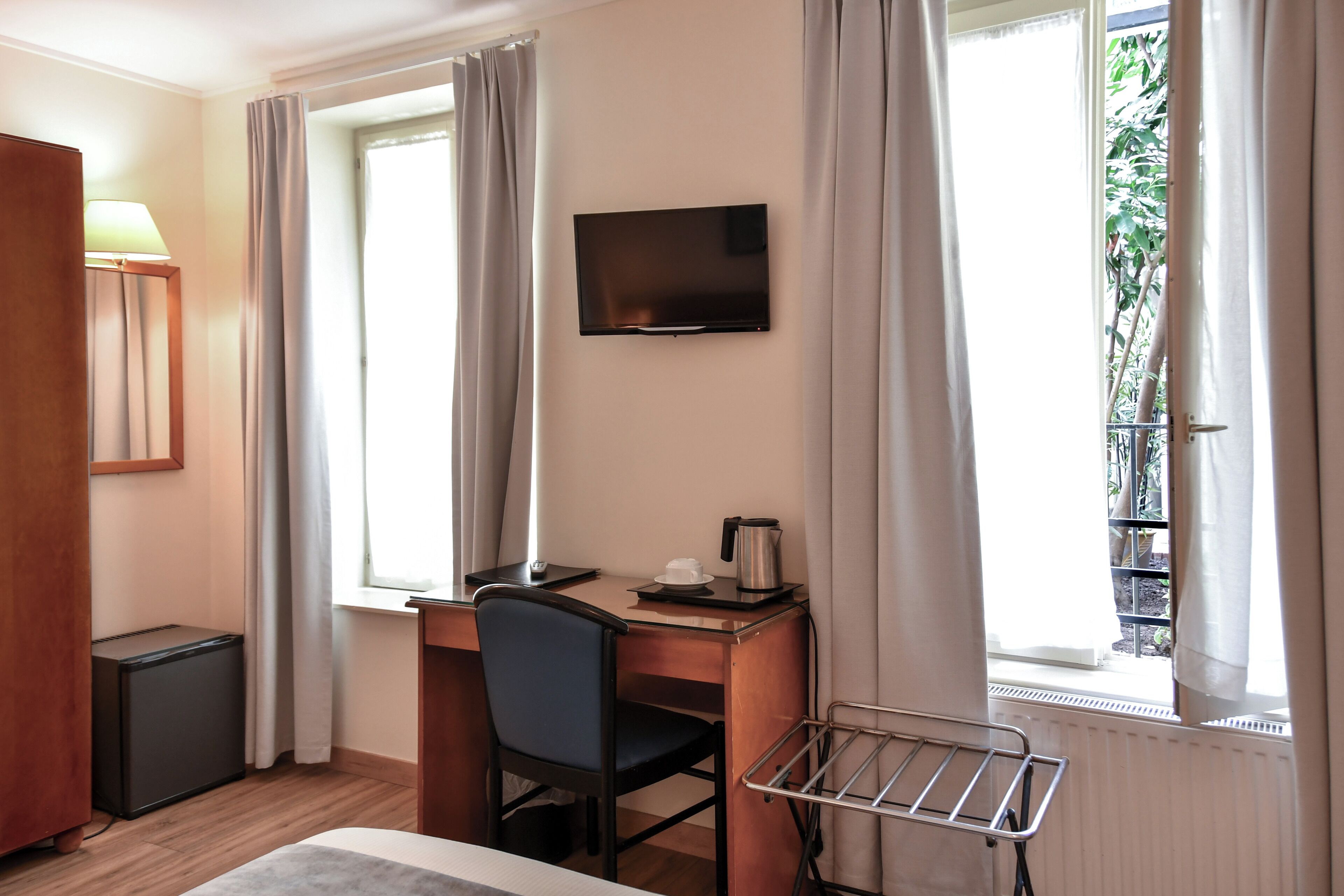 Photo - Hôtel des Deux Avenues