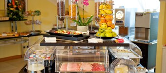 Best Western Crystal Palace Hotel