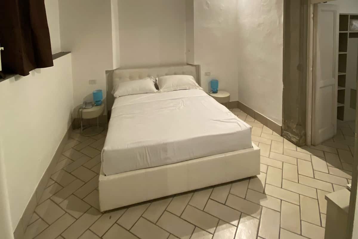 Deluxe Family Room in dependance 102