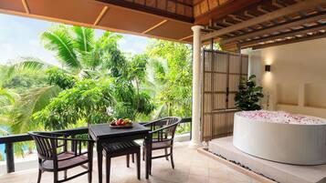 Villa Grand, 1 habitación, tina, vista a la montaña | Vista desde la habitación