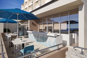 Breakfast, dinner, brunch served; Mediterranean cuisine 