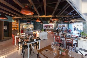 Spécialités Cuisine méditerranéenne