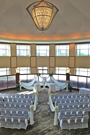 Banquet hall - Newport News Marriott at City Center (Newport News)