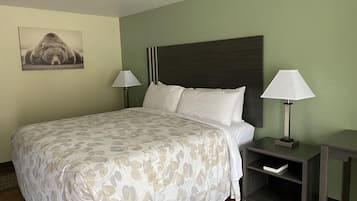 Standard Single Room, 1 King Bed | Free WiFi, bed sheets