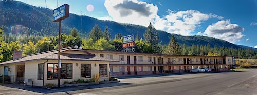 Big Sky Motel