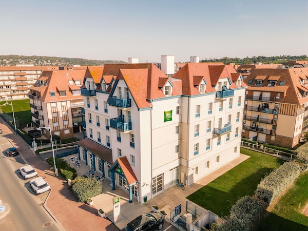 Hotel Ibis Styles Deauville Villers Plage - Villers-sur-Mer