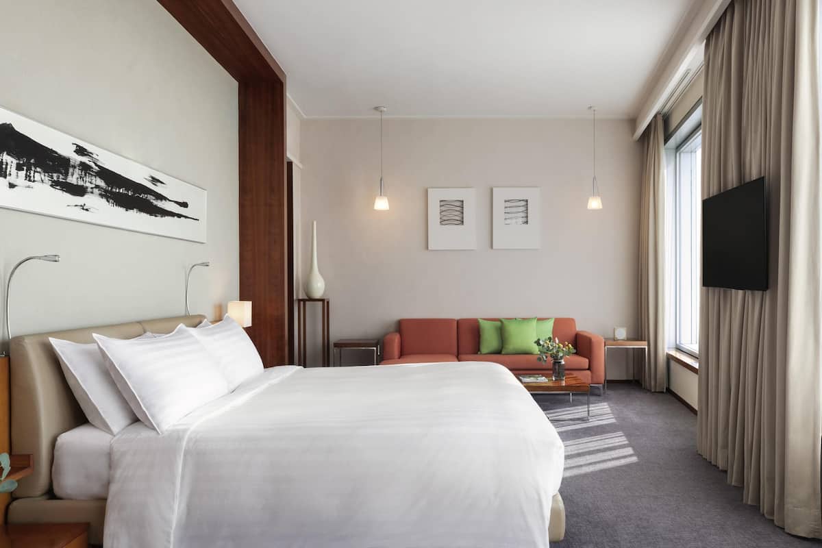 Premier-suite - 1 kingsize-seng (Executive) | 1 soveværelse, minibar, pengeskab på værelset, skrivebord