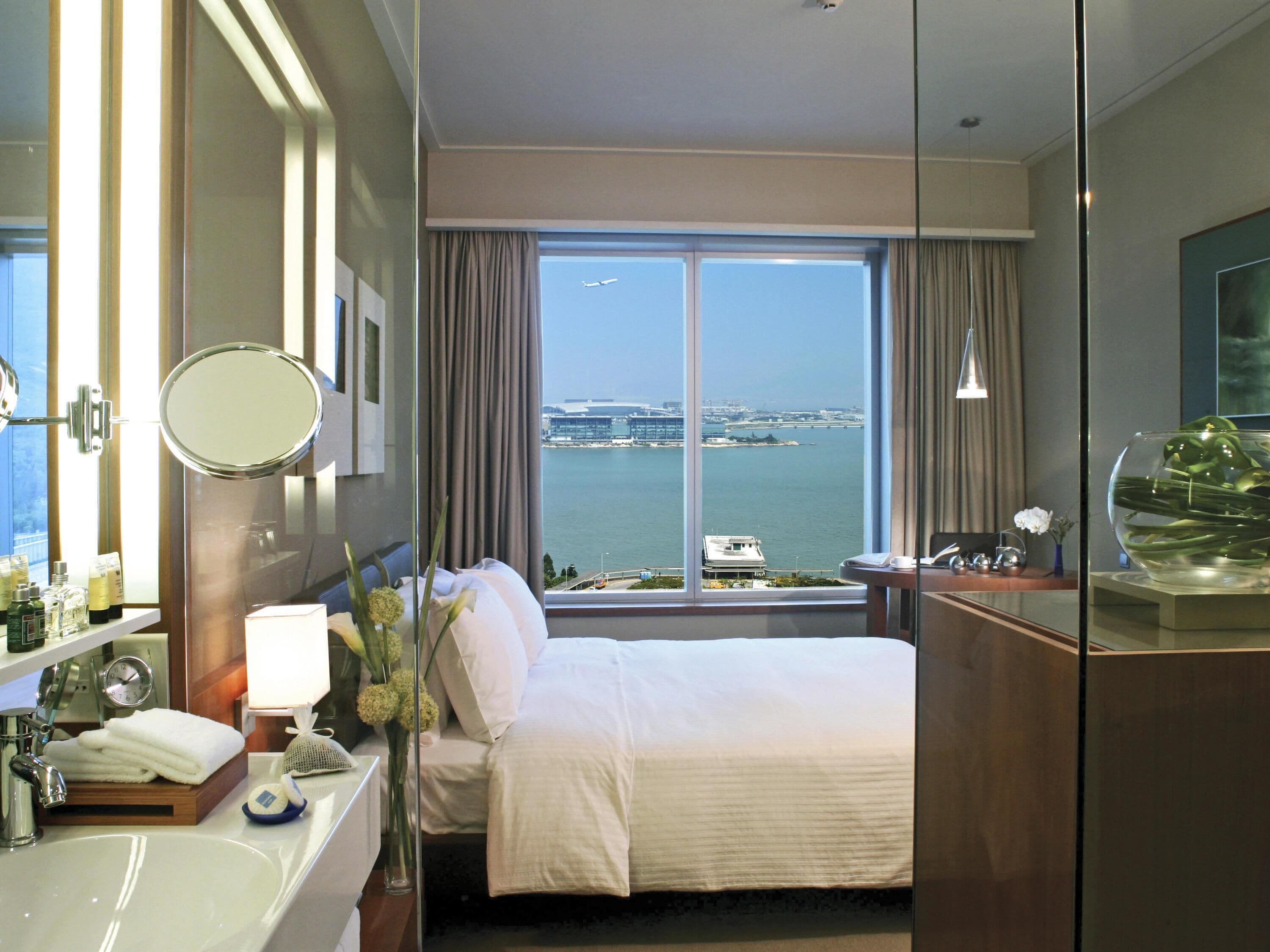 Minibar, in-room safe, desk, blackout curtains