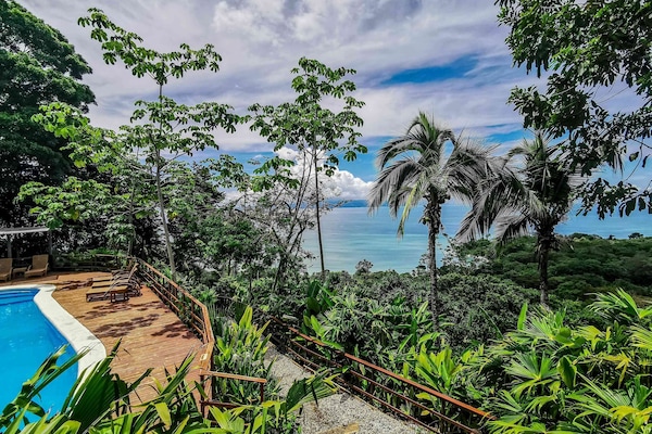 Quang cảnh nhìn từ nơi lưu trú