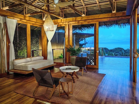 Lapa Villas | 高档床上用品、加厚床垫、迷你吧、客房内保险箱