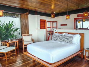 Forest View Bungalow | Sengetøy av topp kvalitet, senger med overmadrass og minibar