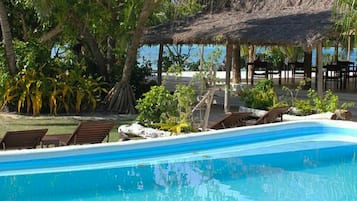 Outdoor pool, pool loungers