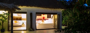 Grand Bungalow