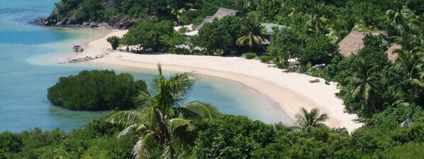 Waterfront Bure - Navutu Stars Resort (Yaqeta Island)