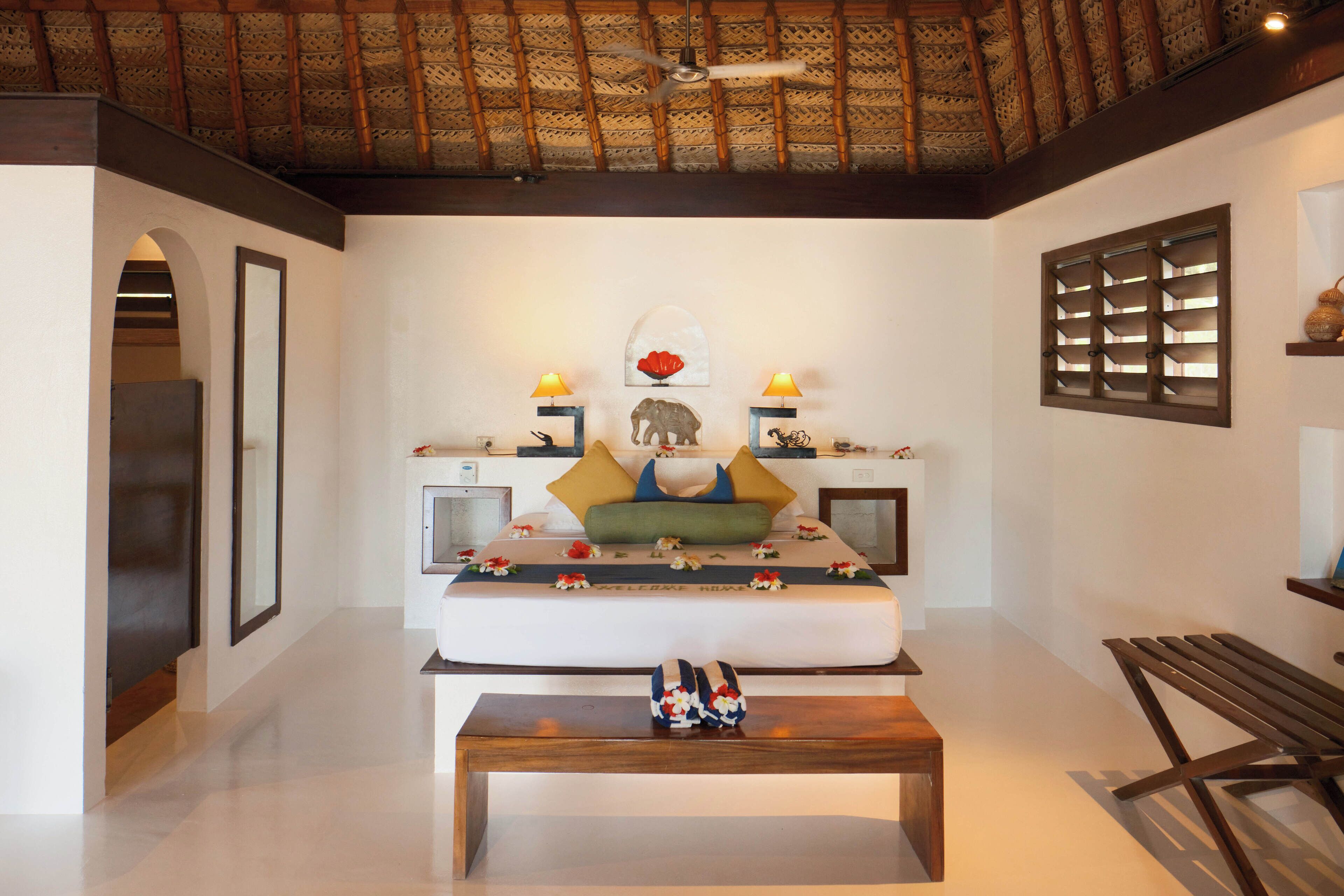 Waterfront Bure | In-room safe, iron/ironing board, free WiFi, bed sheets