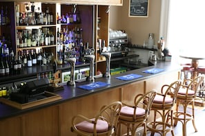 Bar (on property) - The Edgbaston Palace Hotel (Birmingham)