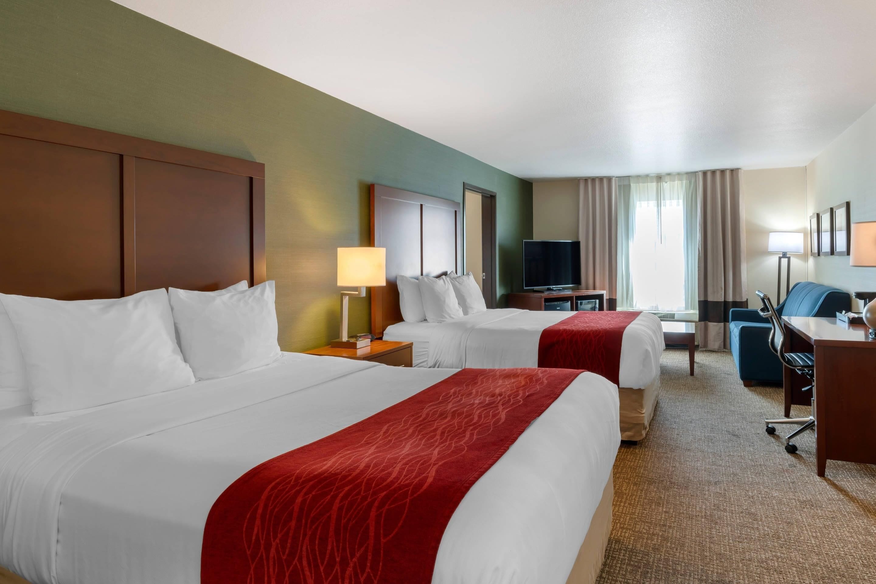 Suite, Multiple Beds, Non Smoking | Premium bedding, in-room safe, desk, blackout drapes