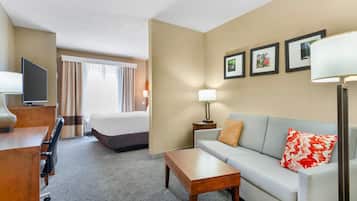 Desk, iron/ironing board, rollaway beds, free WiFi