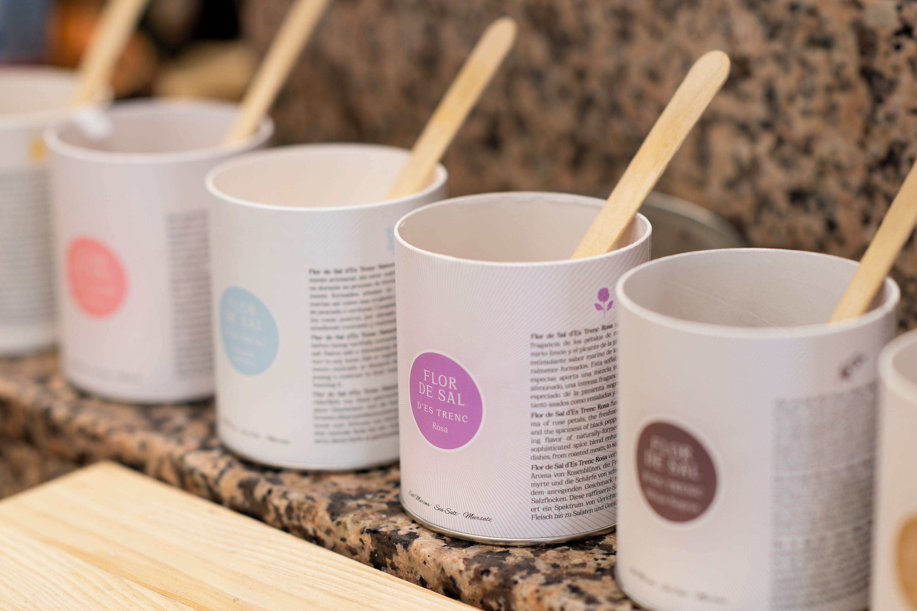 Foto - Valentin Reina Paguera - Adults Only