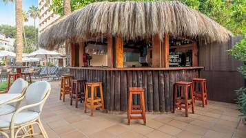 Poolbar