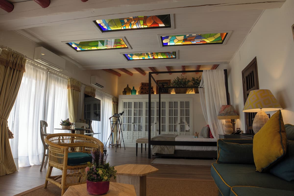 Junior Suite, Balcony, Lagoon View | 1 bedroom, minibar, in-room safe, individually decorated