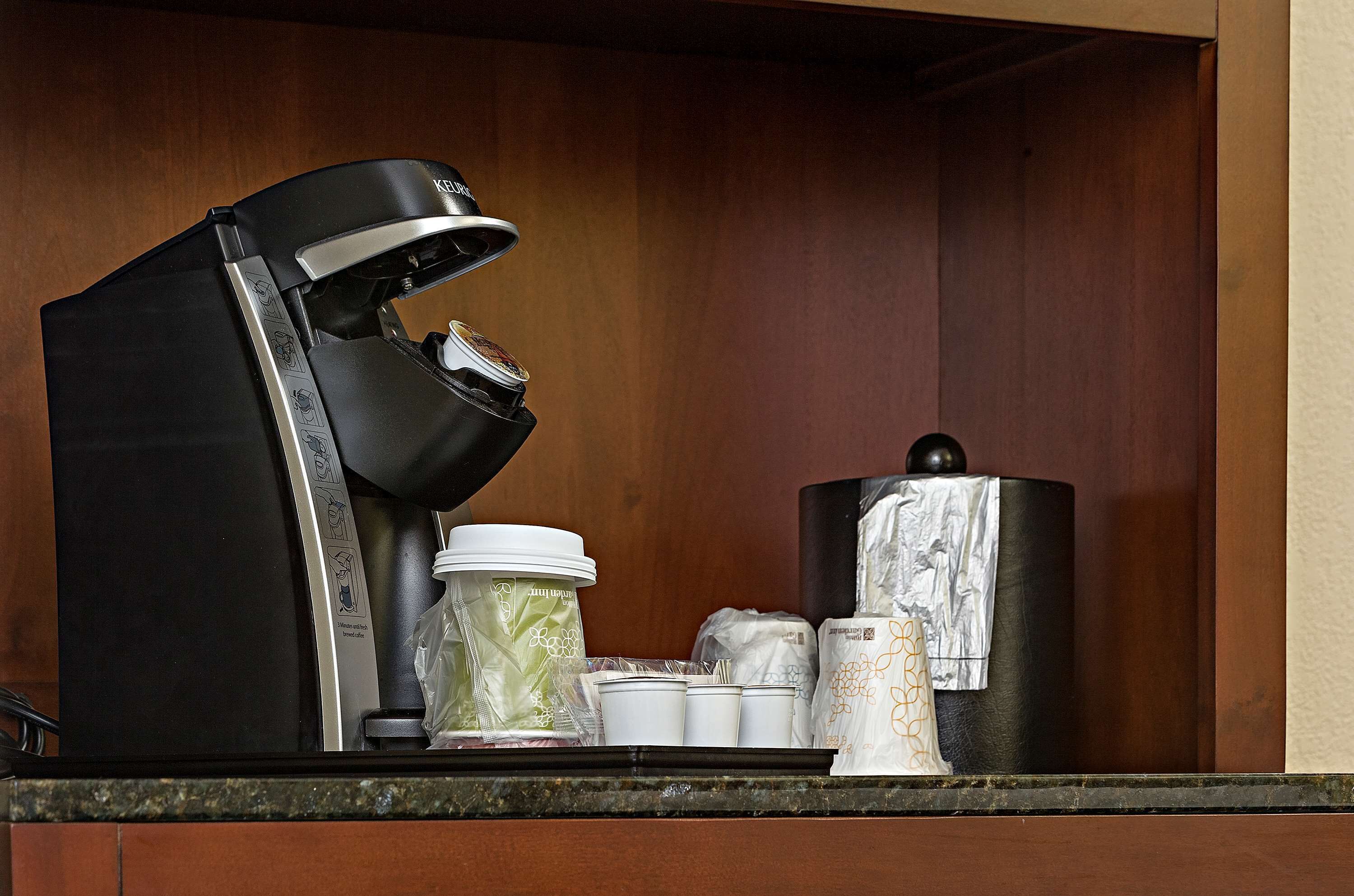 fridge, microwave, coffee/tea maker