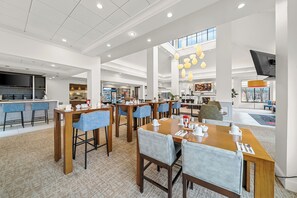 Tägliches nach Wunsch zubereitetes Frühstück gegen Gebühr