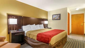 Standard Room, 1 King Bed, Non Smoking | In-room safe, desk, laptop workspace, blackout drapes