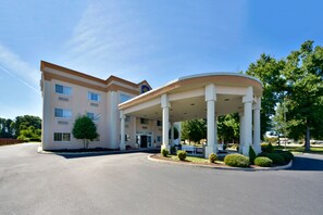 Exterior - Best Western Plus Newport News Inn & Suites (Newport News)