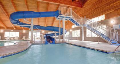 Comfort Inn & Suites St. Paul Northeast