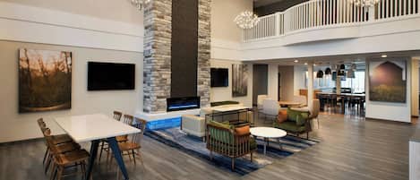 Lobby lounge