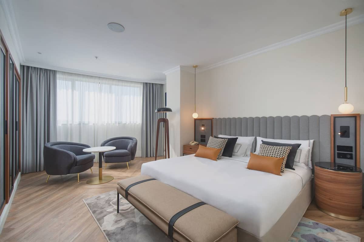 Minibar, in-room safe, desk, blackout curtains