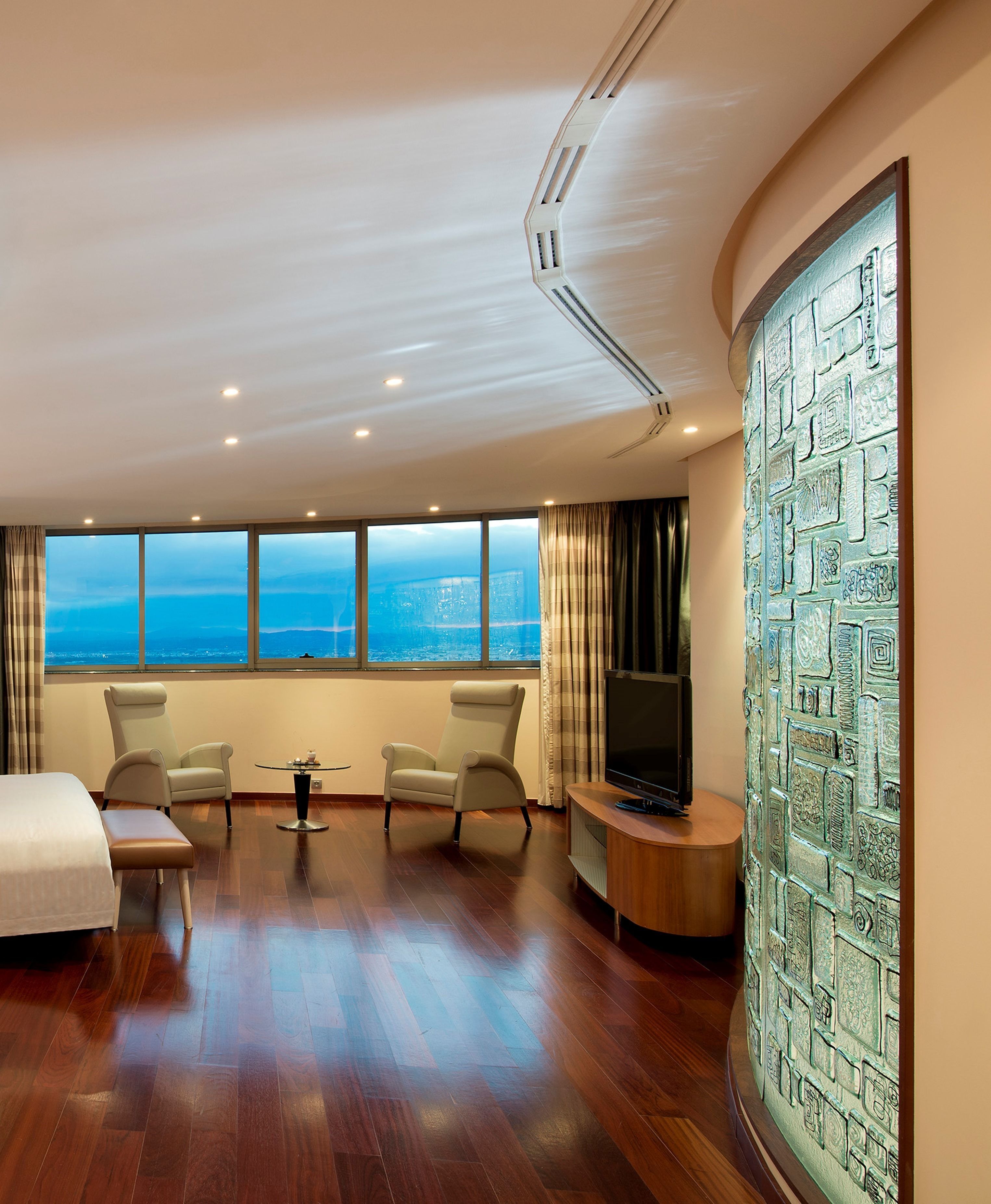 1 bedroom, minibar, in-room safe, desk