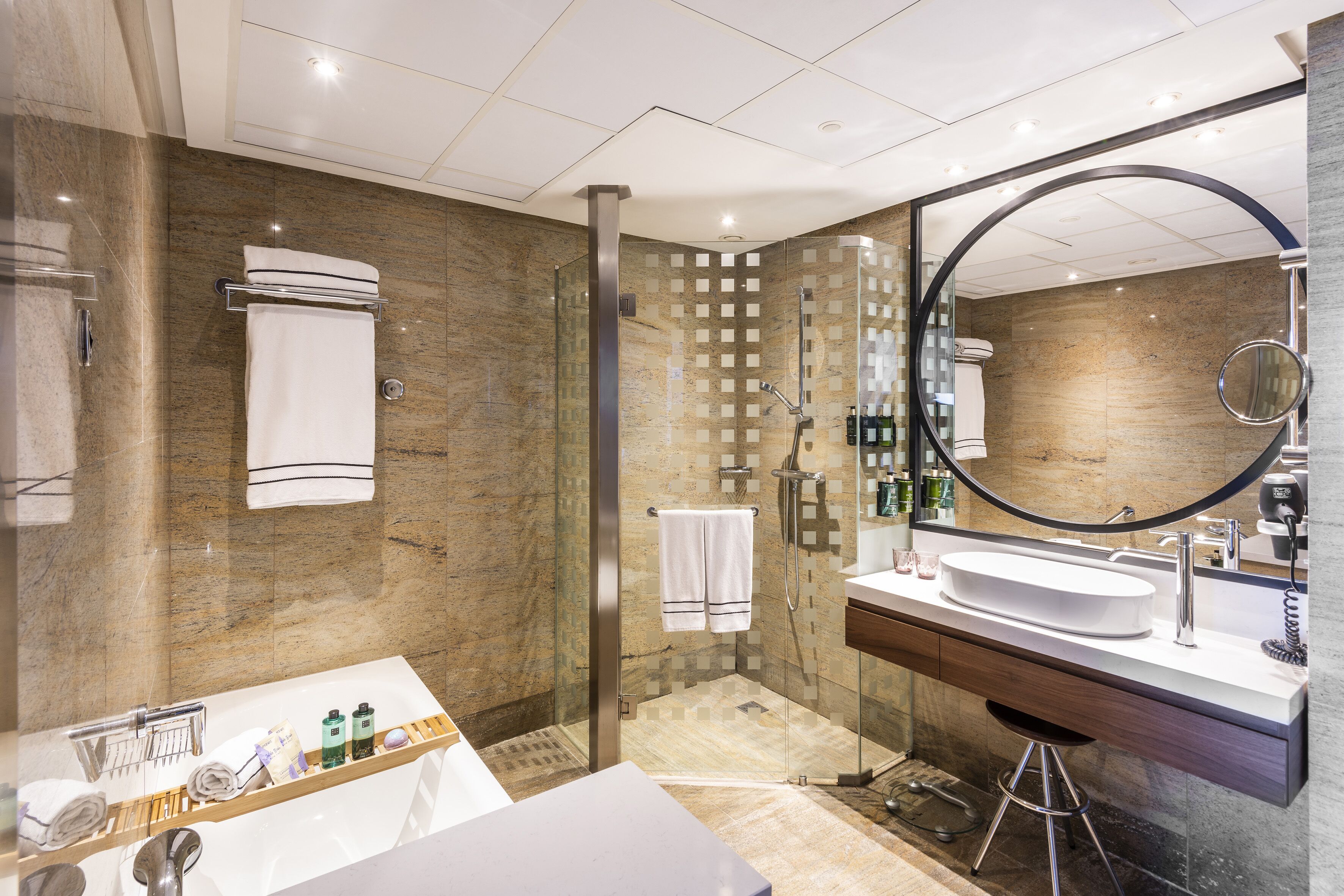 separate bathtub and shower, free toiletries, hair dryer, towels