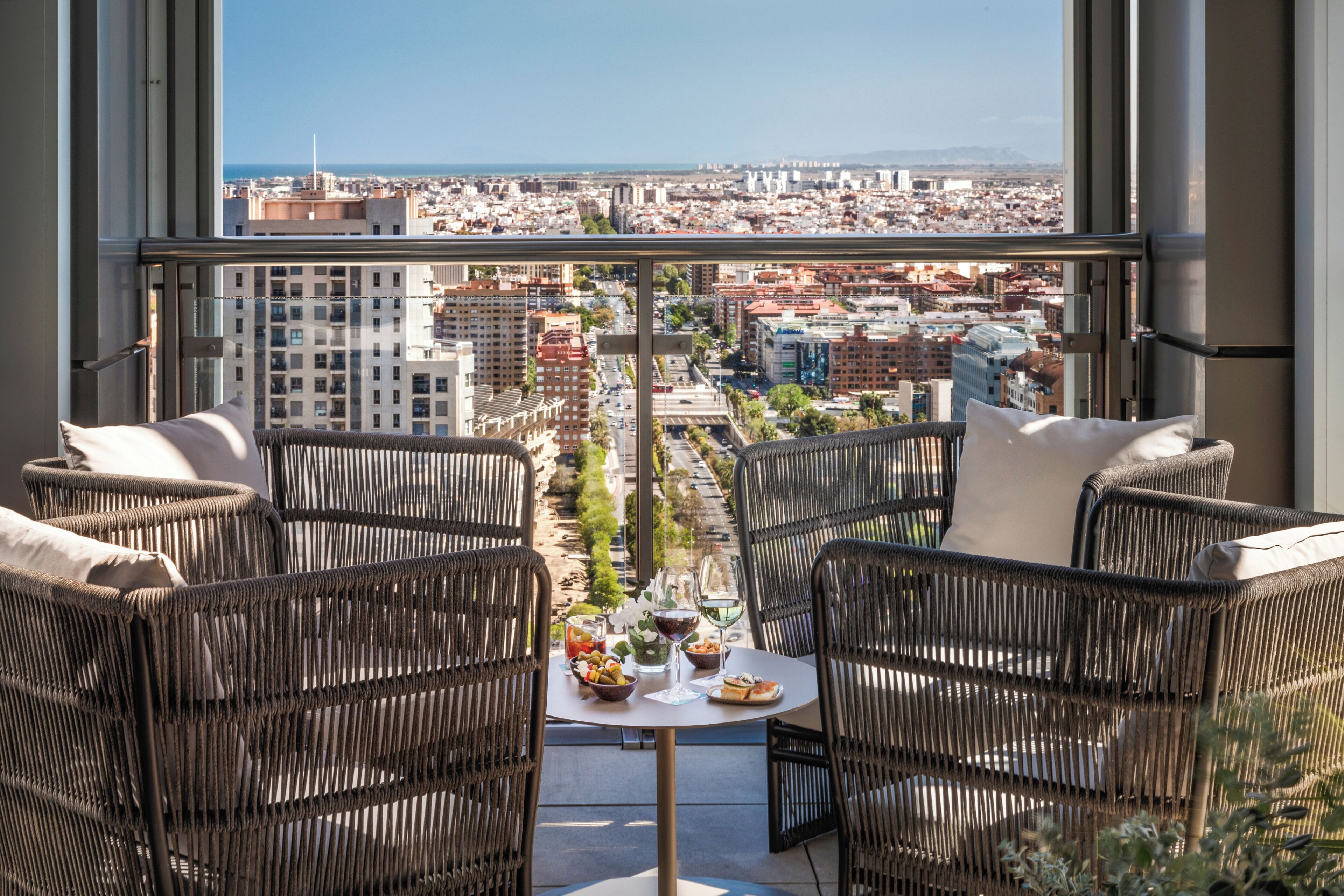 The Level Presidential Suite | Terrace/patio