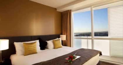 The Quadrant Hotel & Suites