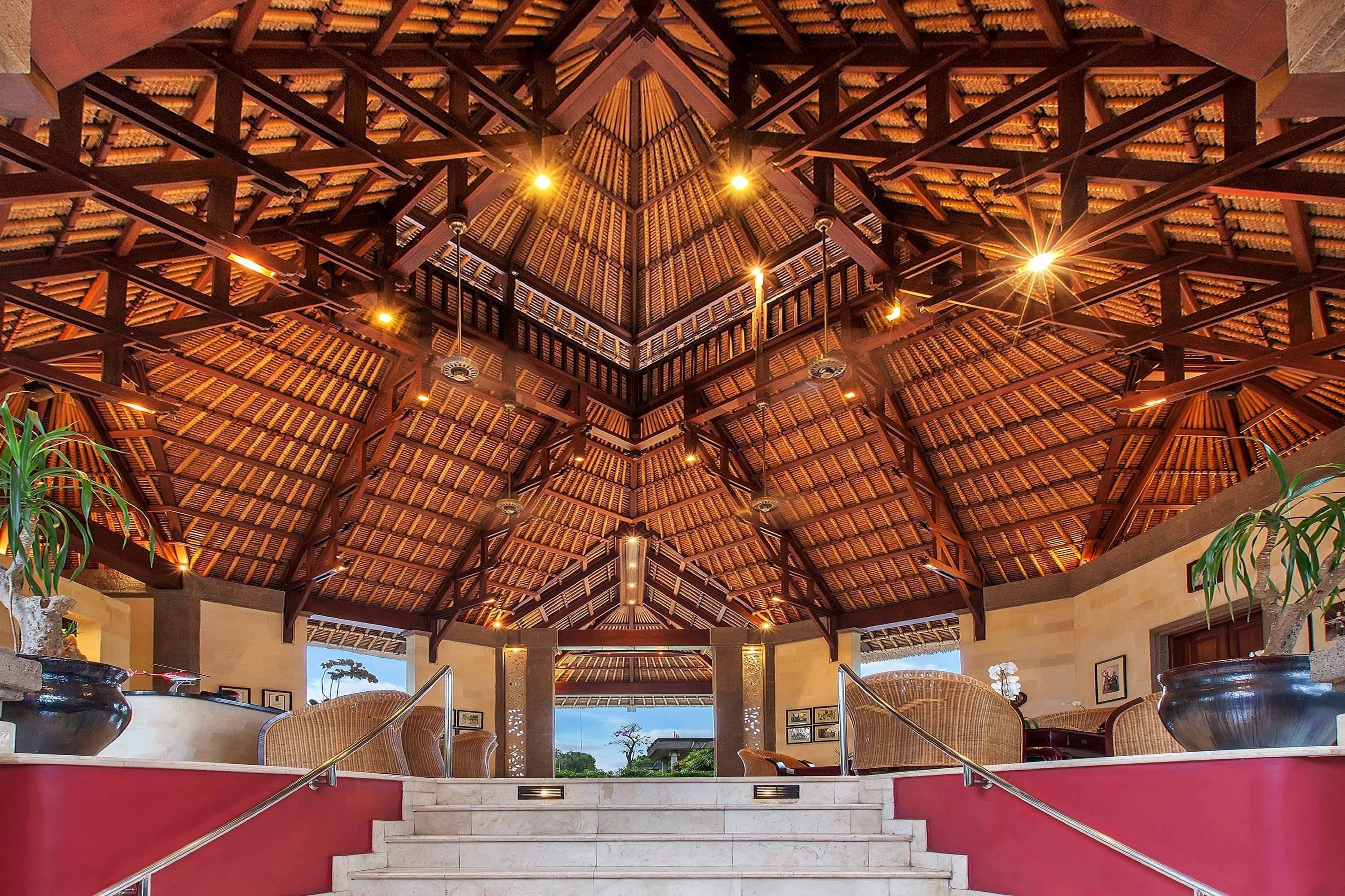 2 barer/lounger, poolbar