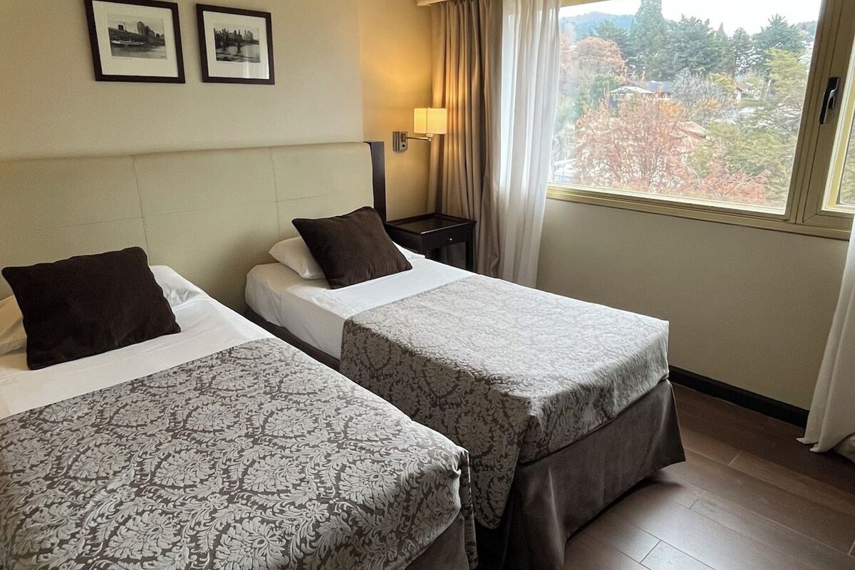 Premium bedding, down duvets, pillow-top beds, minibar