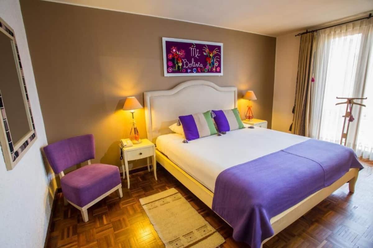 Double Room, 1 King Bed | In-room safe, individually decorated, desk, laptop workspace