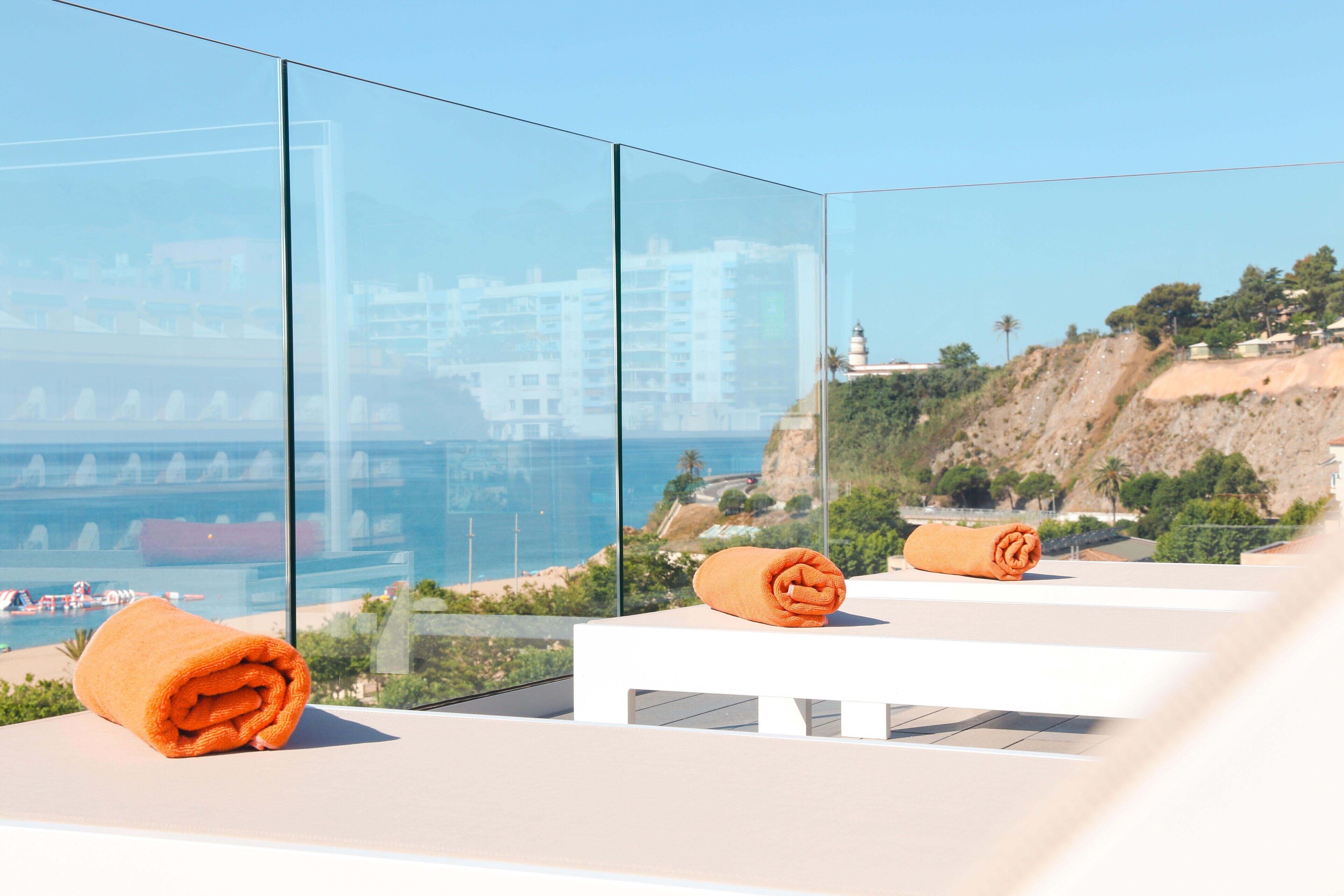 Sun deck