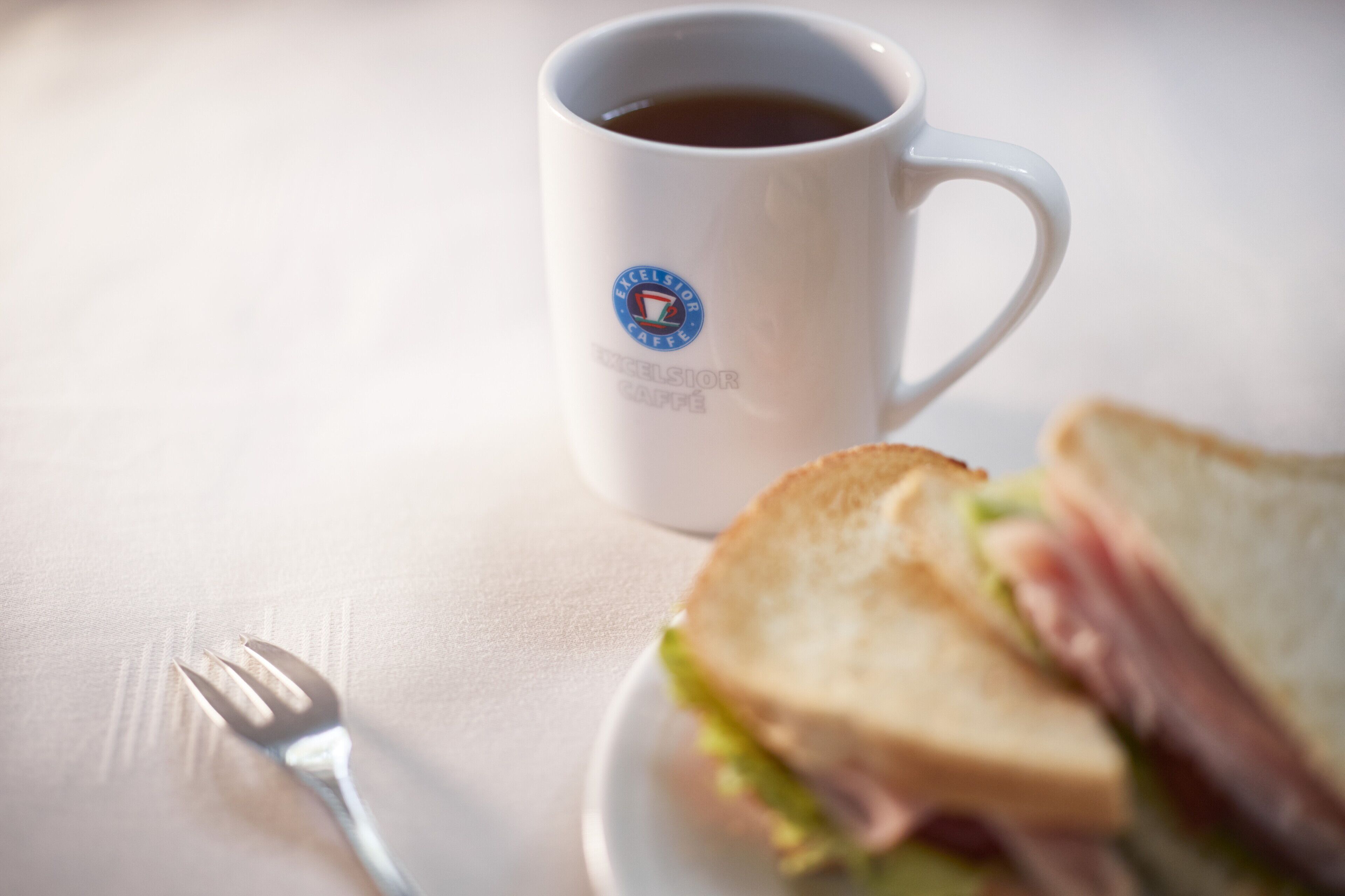 daily cooked-to-order breakfast (jpy 740 per person)