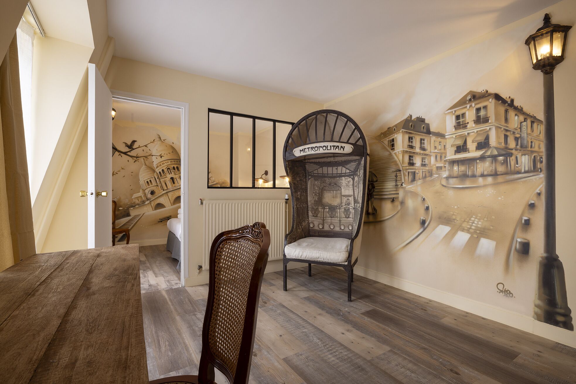 Photo - Paris Legendre