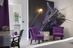 Seprai premium, brankas, meja kerja, dan kedap suara