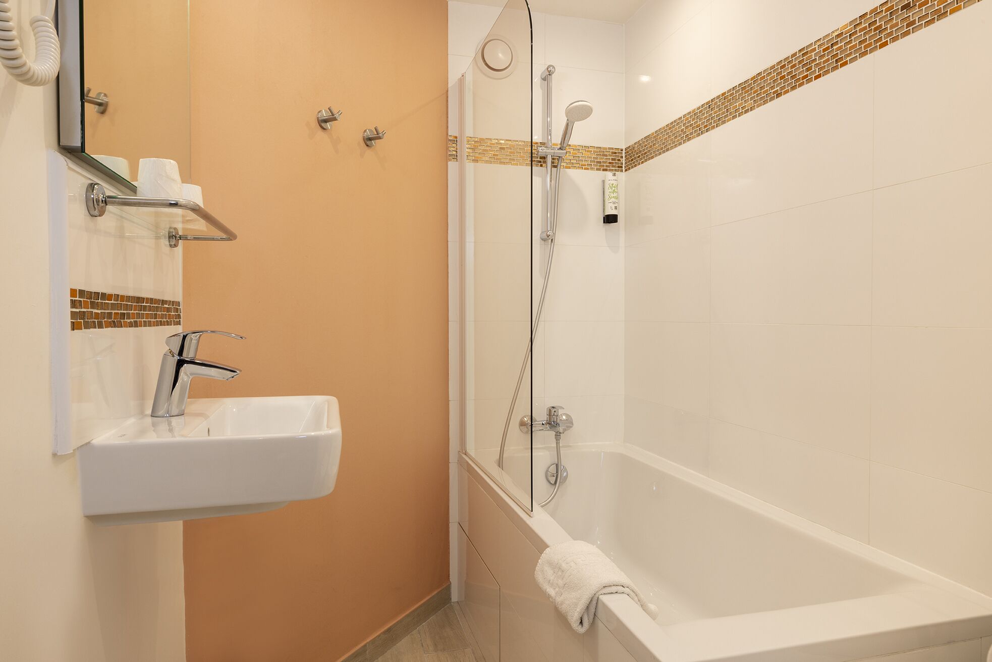 Photo - Paris Legendre